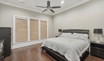 2529 University Club Dr, Baton Rouge, LA 70810