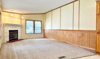 121 Harold Dr, Ashland, OH 44805
