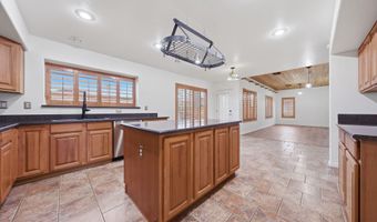 4563 E DESERT SANDS Dr, Chandler, AZ 85249