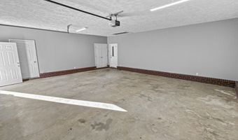 1635 Robertson Rd, Blue Springs, MS 38828