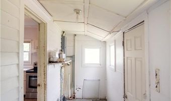 713 N 13 St, Atchison, KS 66002