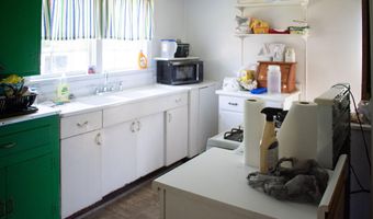 281 Bridge St, Branchville, SC 29432
