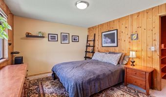 733 NW Saginaw Ave, Bend, OR 97703