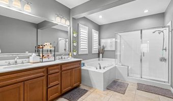 705 Sungold Way, Escondido, CA 92027