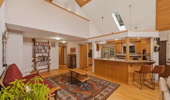 88600 TROUT POND Ln, Bandon, OR 97411