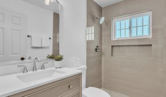 212 MAGNOLIA Ave, Anna Maria, FL 34216