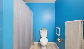 4 THATCHER St, Frankford, DE 19945