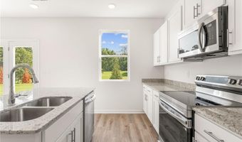 104 Bluefin St, Adairsville, GA 30103