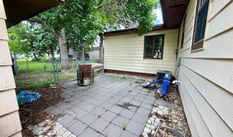 406 Roosevelt Ave NE, Bowbells, ND 58721