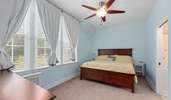 1130 17TH St S, Arlington, VA 22202