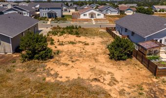 753 SEACREST Dr, Bandon, OR 97411