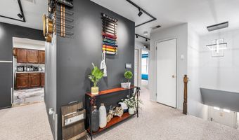 100 Dundee Ct, Aberdeen, NJ 07747