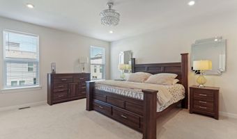 44501 WOLFHOUND Sq, Ashburn, VA 20147