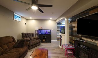 9 LOOKOUT Ave, Barnegat, NJ 08005