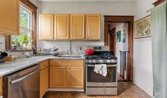 553 Morris St, Albany, NY 12208