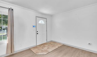 79 Sloop Creek Rd, Bayville, NJ 08721