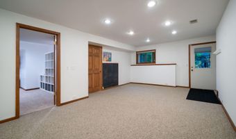 6315 Lehigh Ct SE, Ada, MI 49301