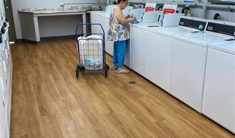 98-1038 Moanalua Rd 2208, Aiea, HI 96701