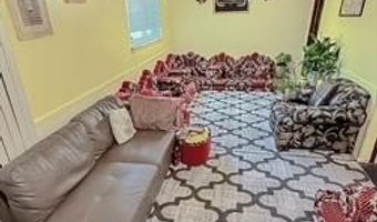15257 PARIS St, Allen Park, MI 48101
