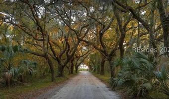 2813 Fourth St, Beaufort, SC 29902