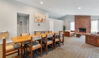 126 Arlington Sq, Ashland, VA 23005