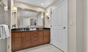 135 E Harmon Ave 2215, Las Vegas, NV 89109