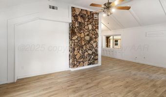 119 E Lasalle, Fritch, TX 79036