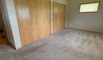 237 S Paul St, Appleton, MN 56208