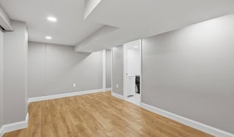 5024 8TH Rd S, Arlington, VA 22204