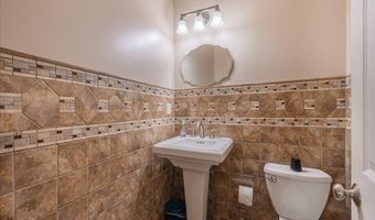 70 Albemarle St, Bridgeport, CT 06606