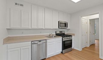 9 DEFENSE Dr, Aberdeen, MD 21001