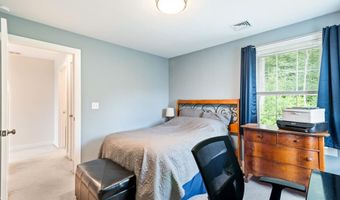 35 Thatcher Way, Barrington, NH 03825