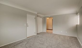 522 Elliott Ave, Arlington Heights, OH 45215