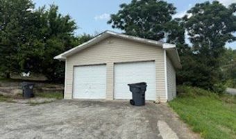 726 Oglethorpe Ave, Americus, GA 31709