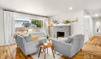 7308 W Maxwell Dr, Boise, ID 83704