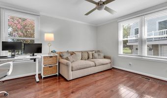 1069 SHORE ACRES Rd, Arnold, MD 21012