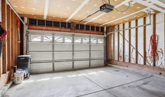 1439 Greenfield Crossing Ct, Ballwin, MO 63021