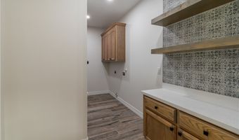 1055 N King St, Alice, TX 78332