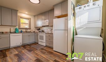 1007 Alger Ave, Cody, WY 82414