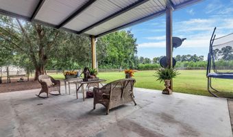 1098 Charles Marks Rd, Arnaudville, LA 70512