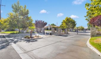 22241 Nisqually Rd 98, Apple Valley, CA 92308