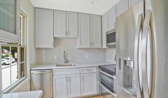 2505 ARLINGTON Blvd 102, Arlington, VA 22201