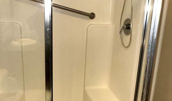 1277 RITCHIE Hwy 195, Arnold, MD 21012