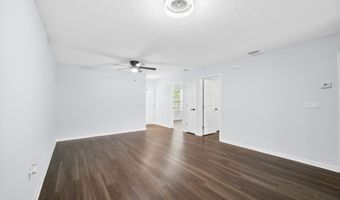 675 MOORE St, Baldwin, FL 32234