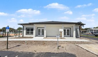 58 Leisure Dr, Auburndale, FL 33823
