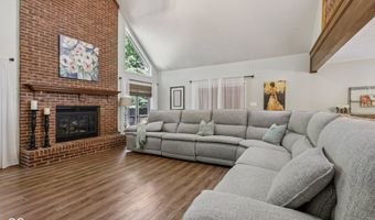 11120 Saint Charles Pl, Carmel, IN 46033