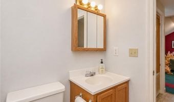 1789 HOLMAN St, Alexander City, AL 35010