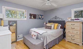 11 Probasco Dr, Allentown, NJ 08501