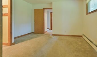 55 Epping St, Raymond, NH 03077