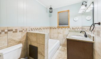 1016 Grace St, Abbeville, LA 70510